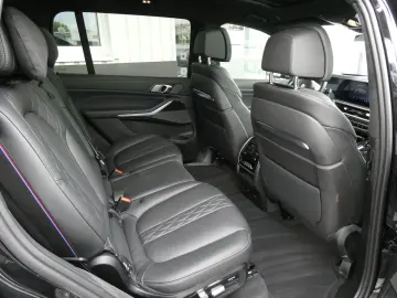 BMW x7 M60 M60 i M Sport Pro Panorama Head-Up AHK