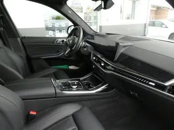 BMW x7 M60 M60 i M Sport Pro Panorama Head-Up AHK