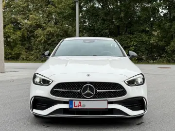 MERCEDES-BENZ C 220d 4Matic AMG-Line MBUX Kamera Dis…