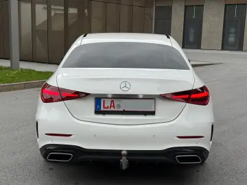 MERCEDES-BENZ C 220d 4Matic AMG-Line MBUX Kamera Dis…