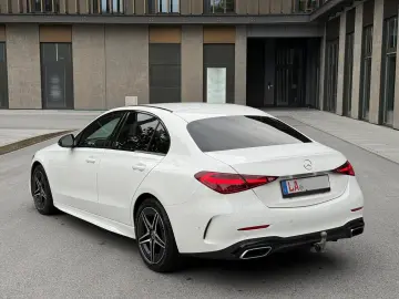 MERCEDES-BENZ C 220d 4Matic AMG-Line MBUX Kamera Dis…