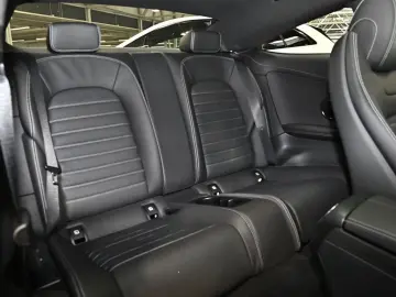 MERCEDES-BENZ C 300 Coupé AMG Sport NIGHT STANDHZ. A…