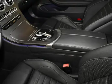 MERCEDES-BENZ C 300 Coupé AMG Sport NIGHT STANDHZ. A…