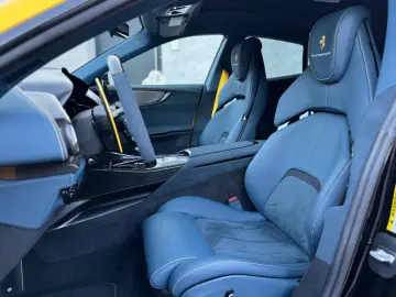 FERRARI Purosangue NOVITEC ESTESO BLUE CARBON 1 of 1