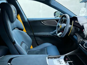 FERRARI Purosangue NOVITEC ESTESO BLUE CARBON 1 of 1