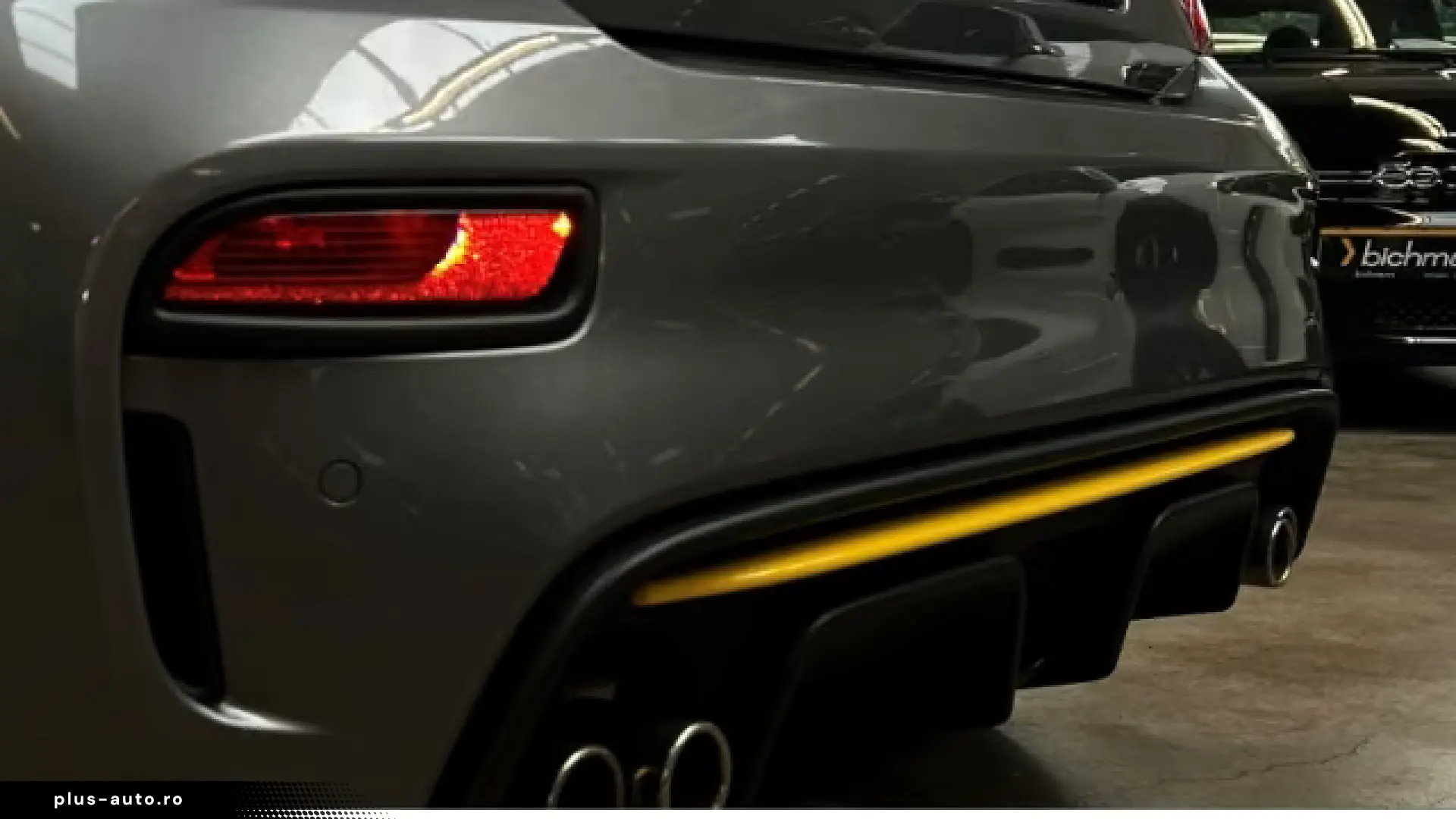 Abarth 695 Nav Style Yellow BeatsRecord Monza
