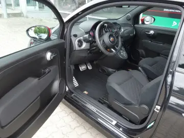 Abarth 595 1 4 TURBO AUTOM KLIMA PDC SITZHZG
