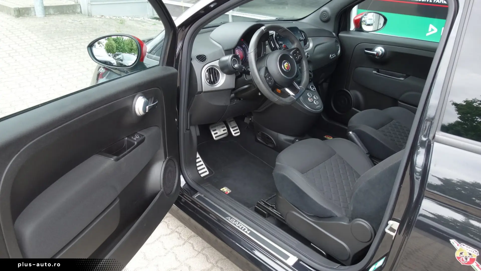 Abarth 595 1 4 TURBO AUTOM KLIMA PDC SITZHZG