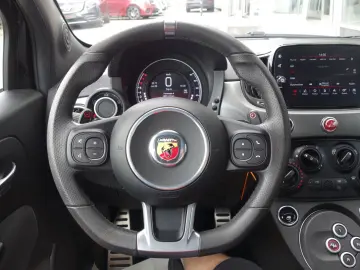Abarth 595 1 4 TURBO AUTOM KLIMA PDC SITZHZG