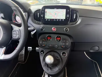 Abarth 695 1.4 T-Jet BEATS NAVI ALU