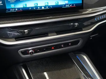 BMW X6 40d xDrive  M Fahrwerk  Bowers & Wilkinsm