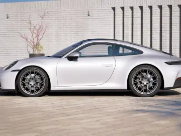 PORSCHE 992 (911) Carrera   Sportabgasanlage   HD-Matrix