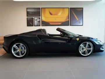 FERRARI 296 GTS      Ferrari Mannheim