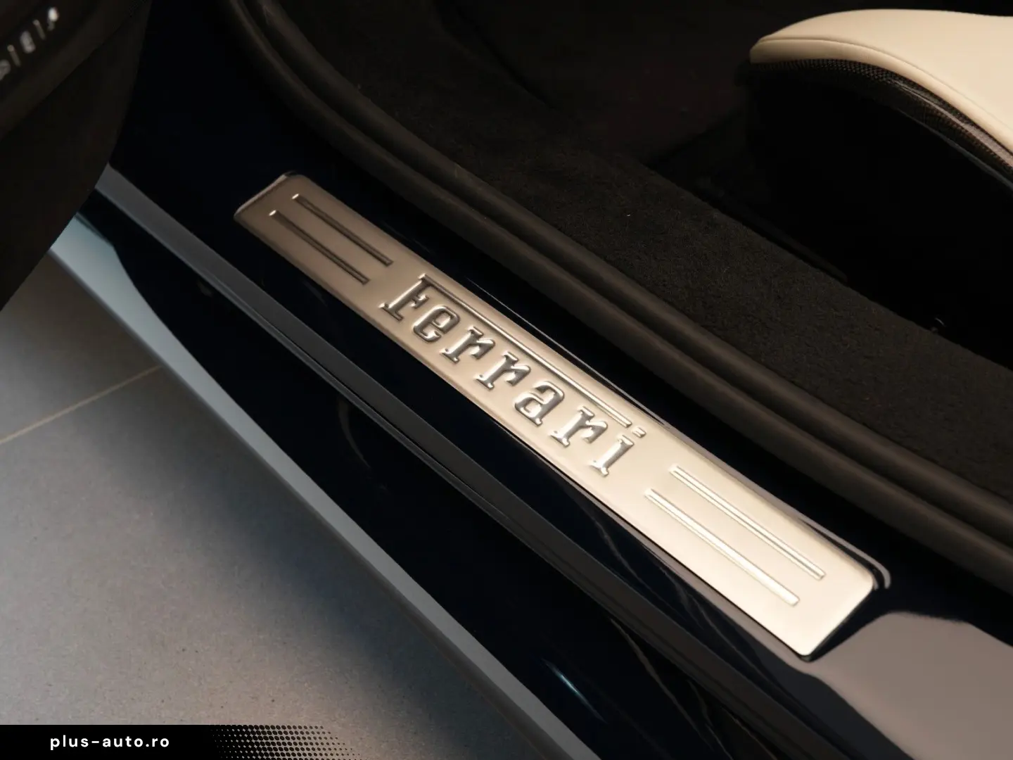 FERRARI 296 GTS      Ferrari Mannheim