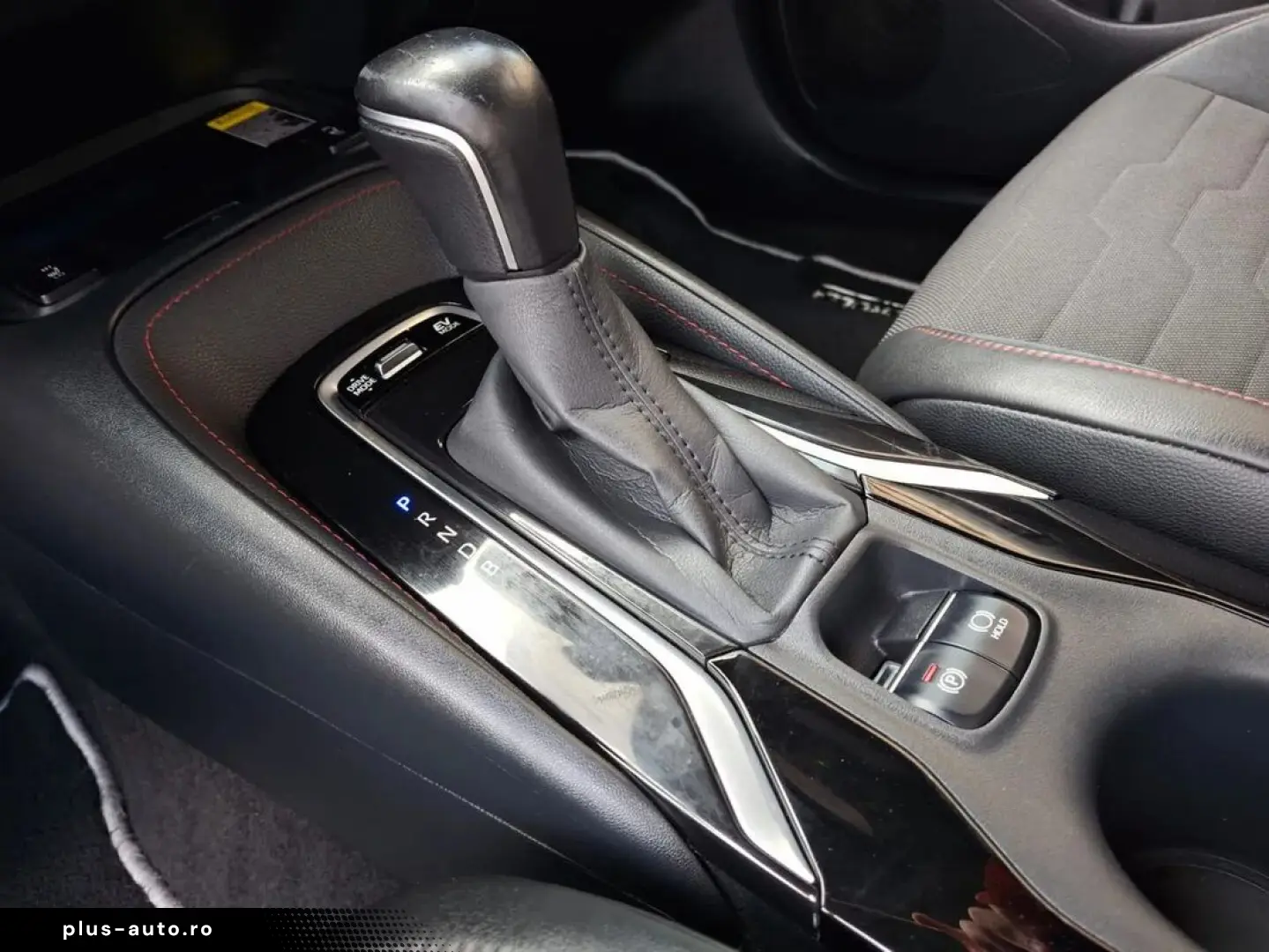 Toyota Corolla 1.8 Hybrid Exclusive Hsd Ts E-CVT