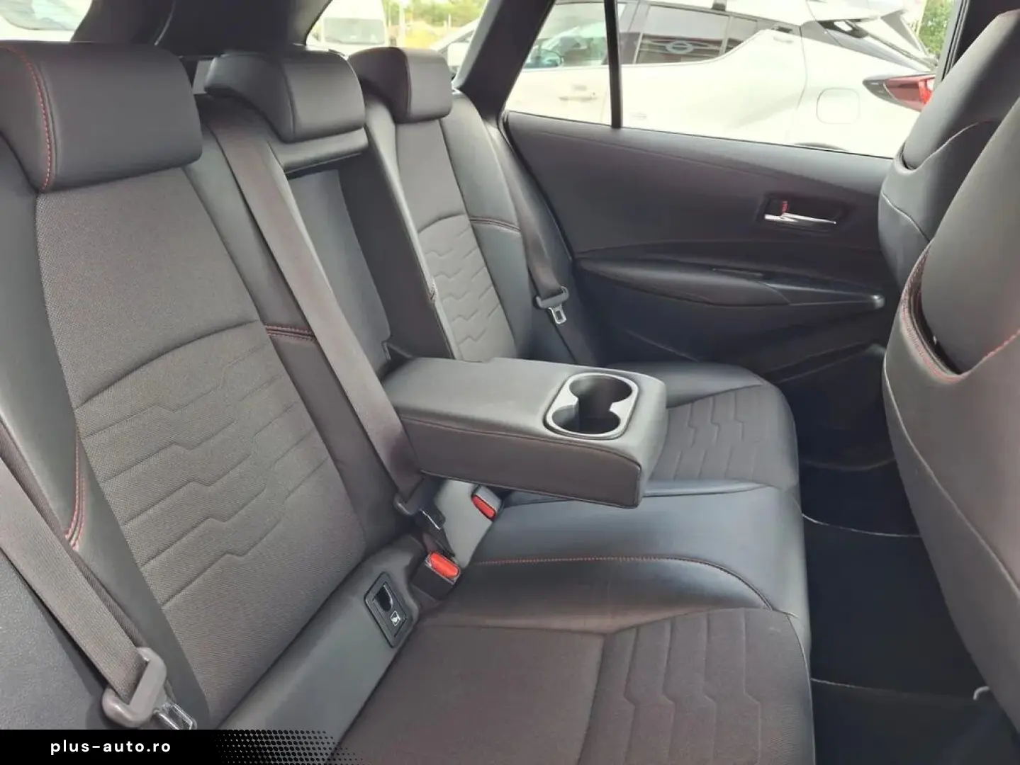 Toyota Corolla 1.8 Hybrid Exclusive Hsd Ts E-CVT