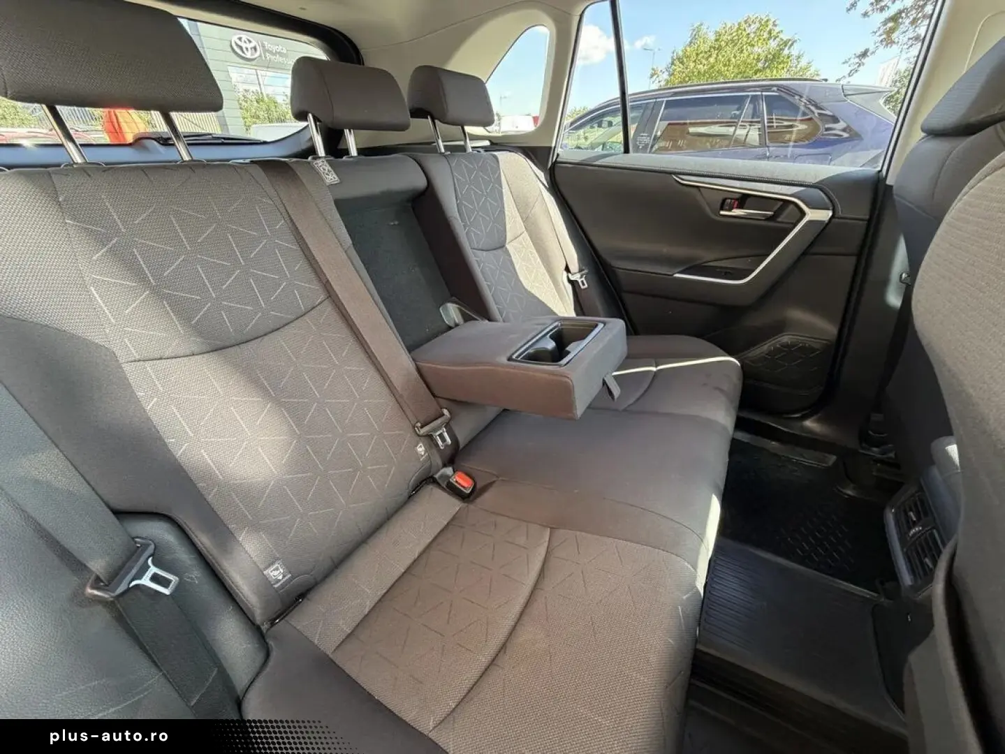 Toyota Rav-4