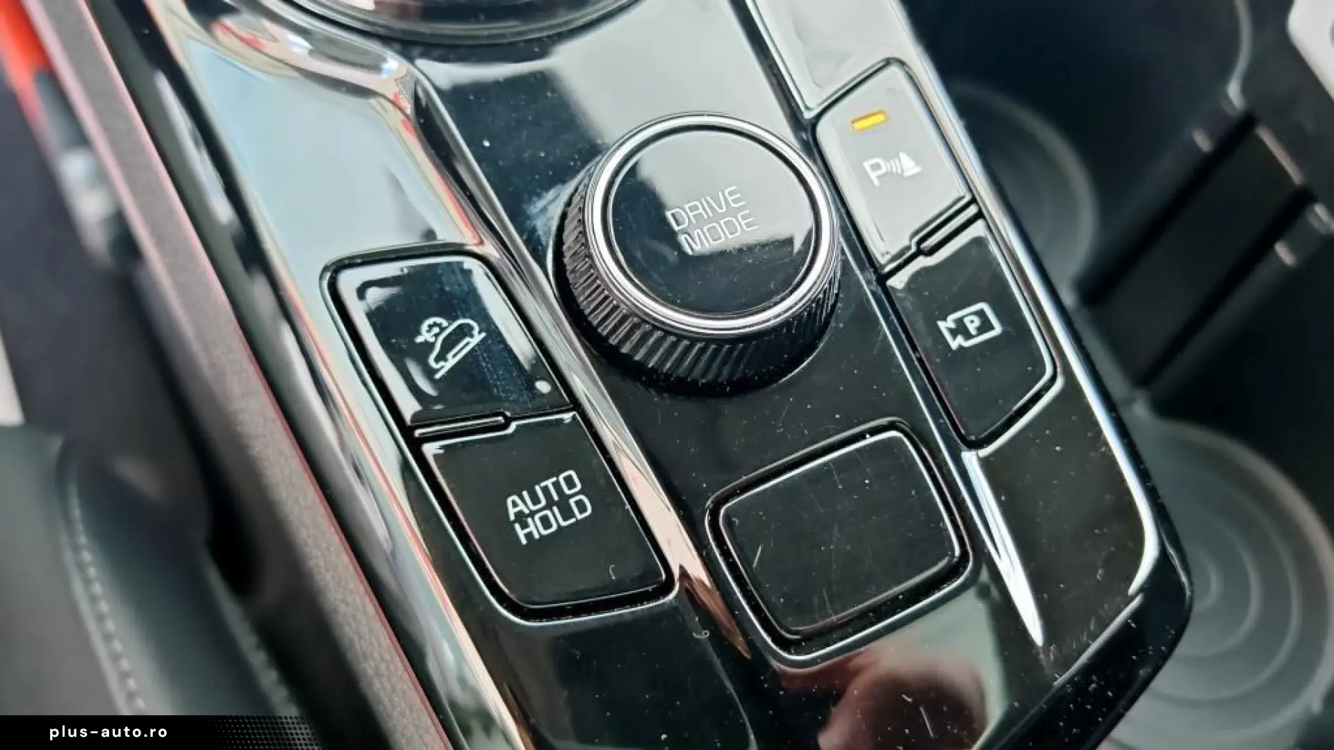 Kia Sportage Dynamic Plus Line Hybrid 2024 - Credit   Leasin