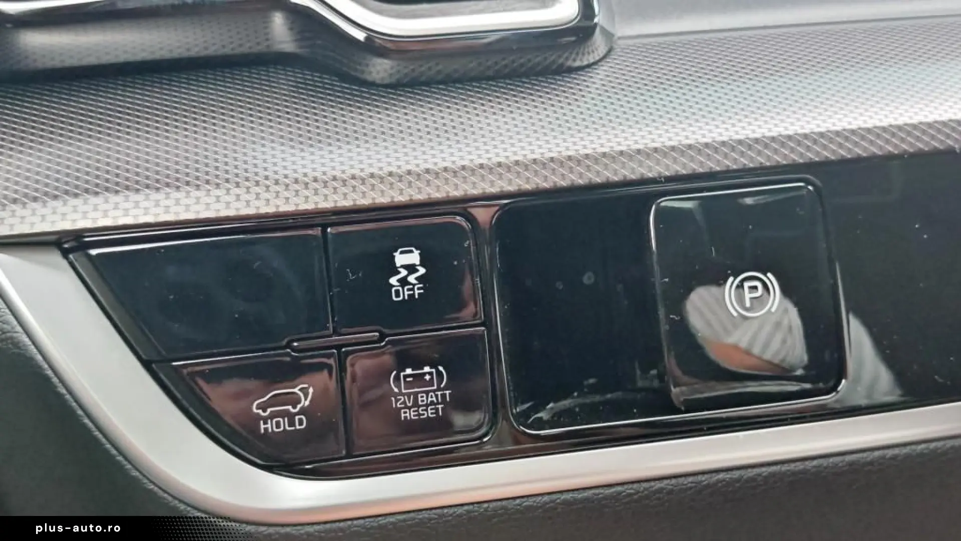 Kia Sportage Dynamic Plus Line Hybrid 2024 - Credit   Leasin