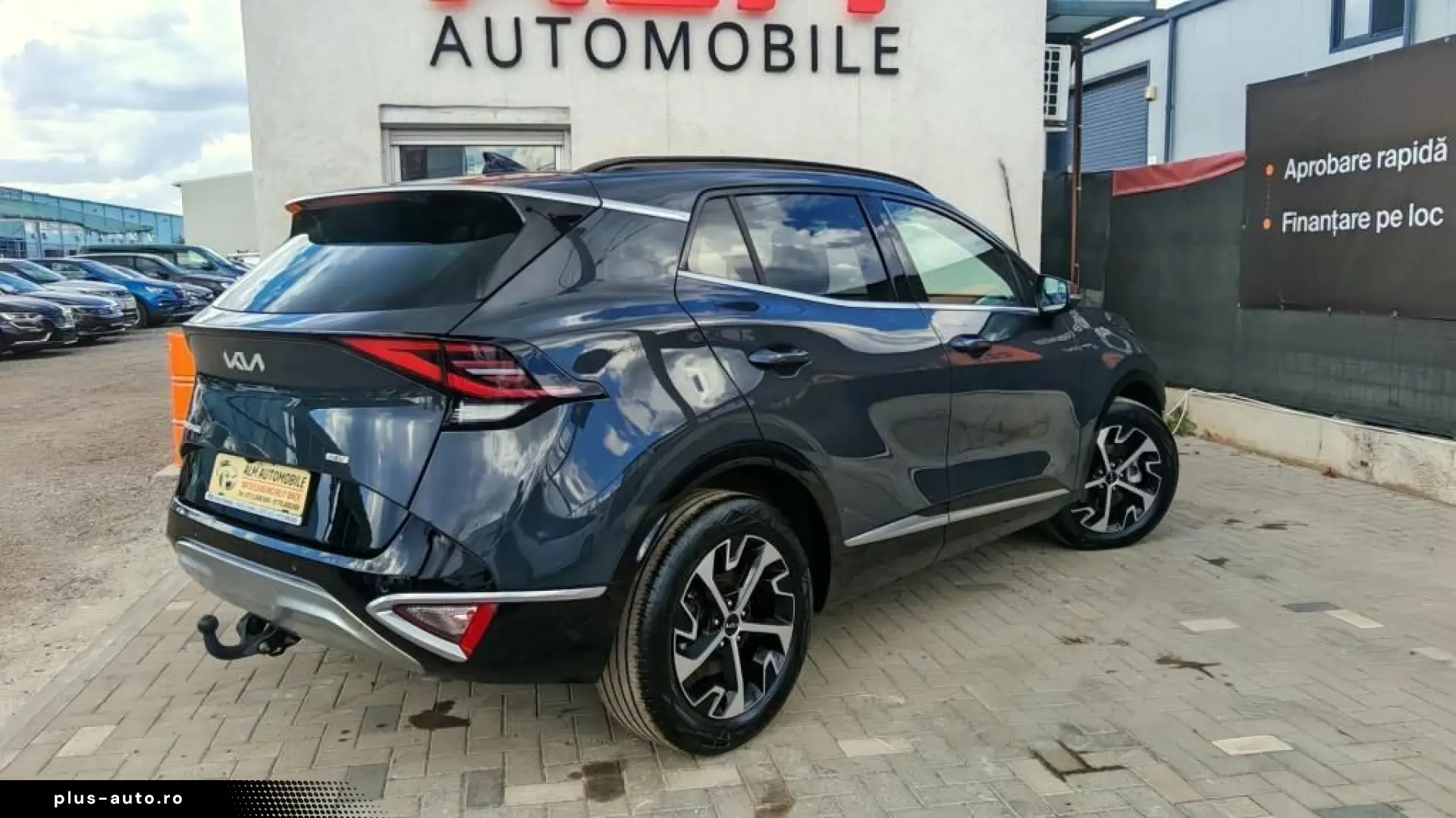 Kia Sportage Dynamic Plus Line Hybrid 2024 - Credit   Leasin