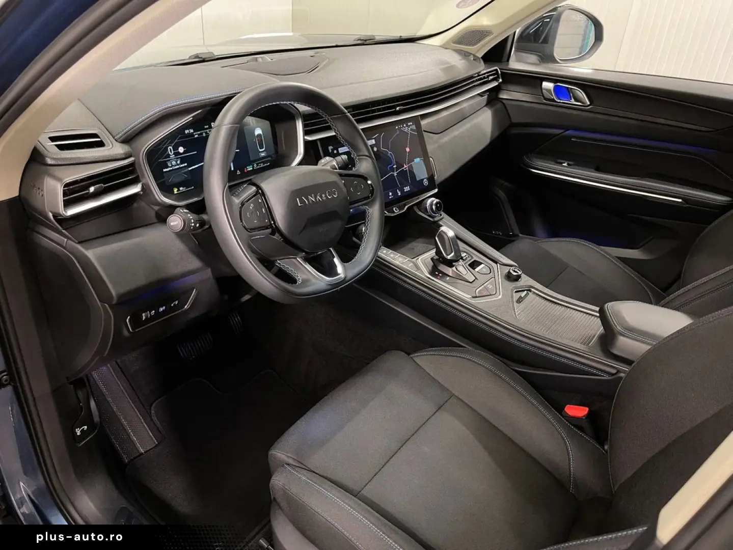 Lynk-Co 01