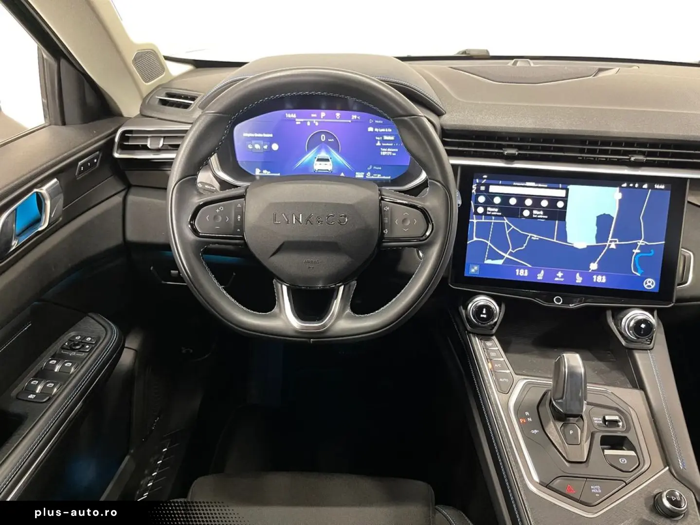 Lynk-Co 01
