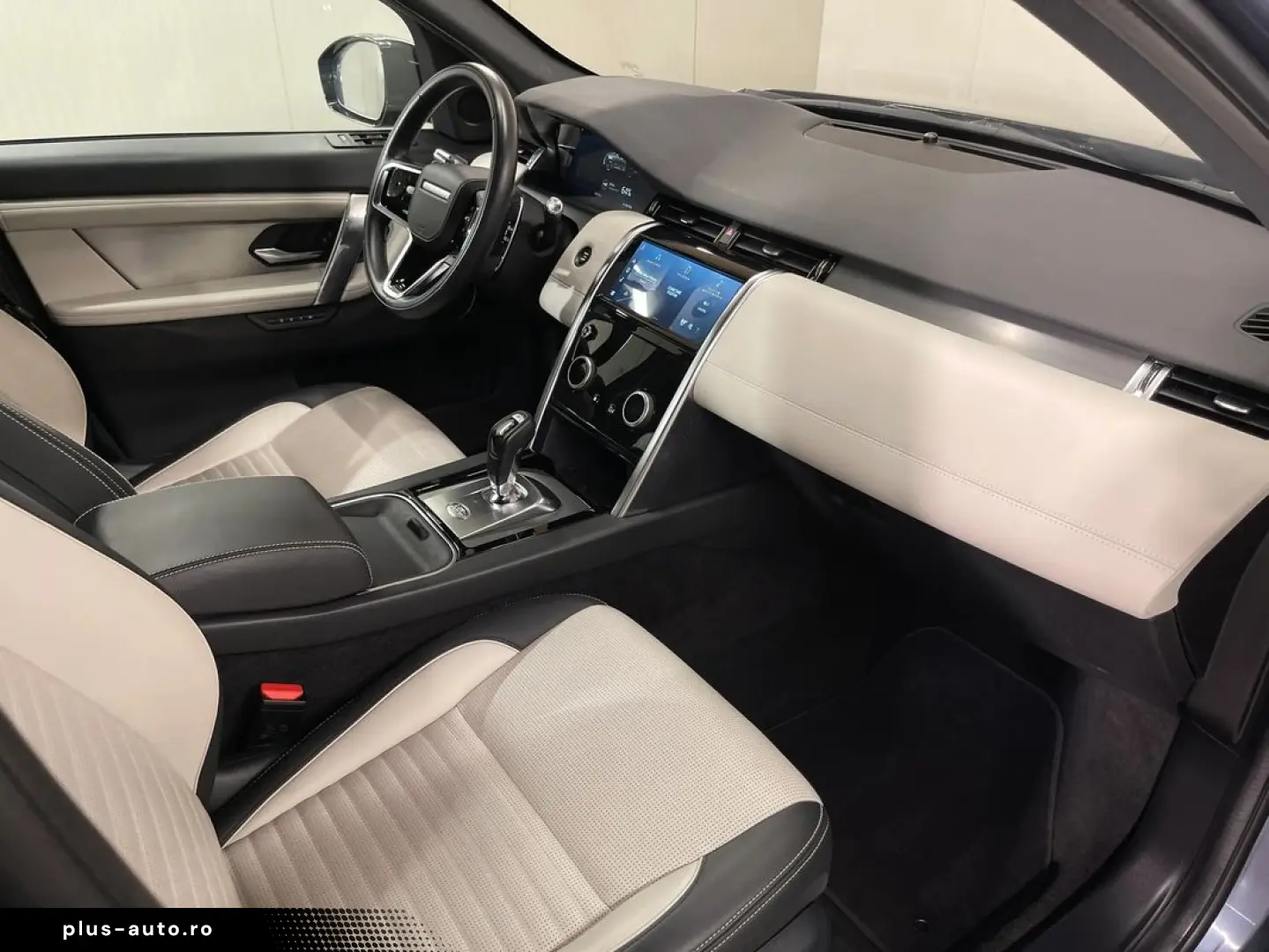 Land-Rover Discovery-Sport