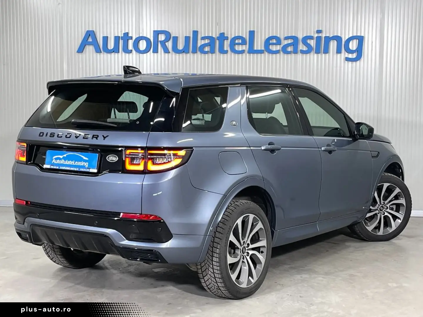 Land-Rover Discovery-Sport