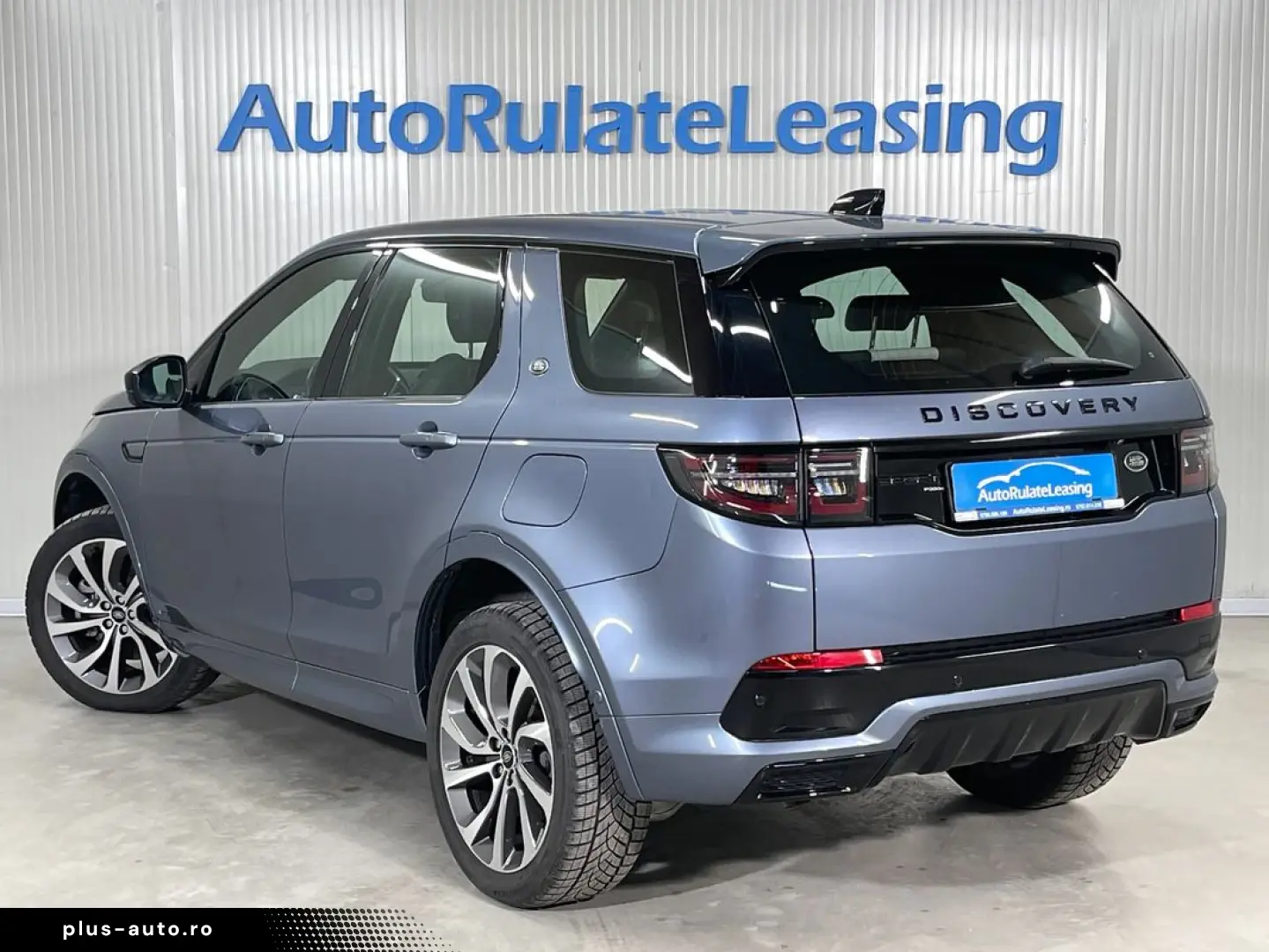 Land-Rover Discovery-Sport