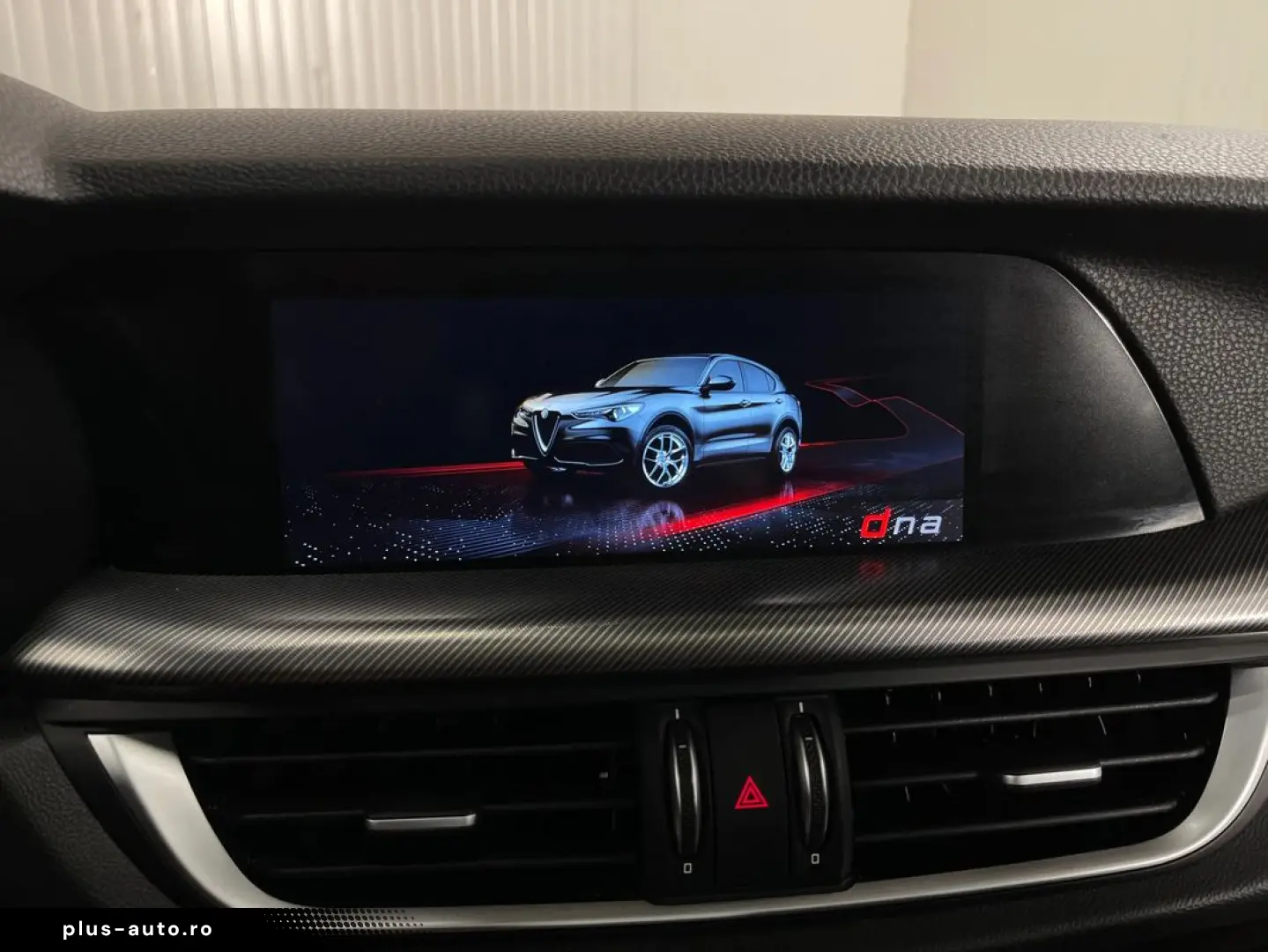 ALFA ROMEO Stelvio 2022 — imagine 33