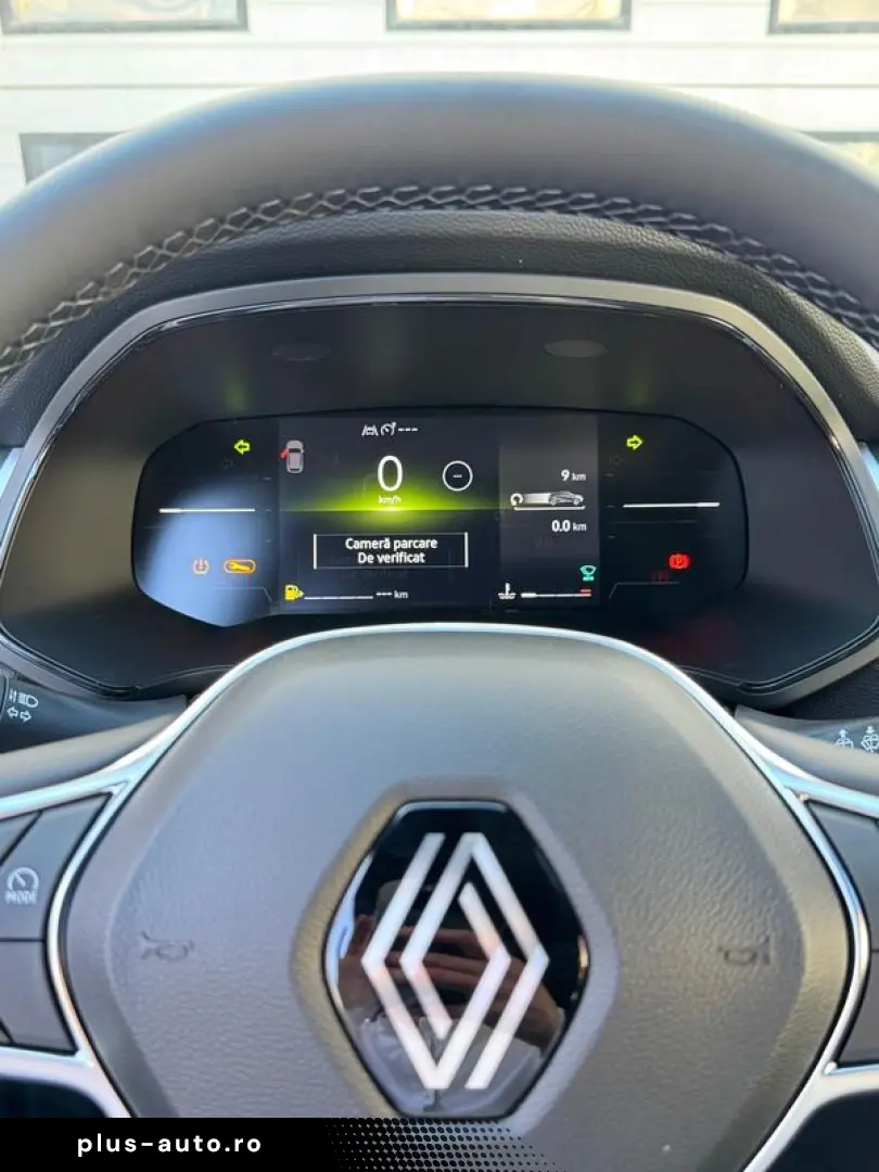 RENAULT Captur 2024 — imagine 3