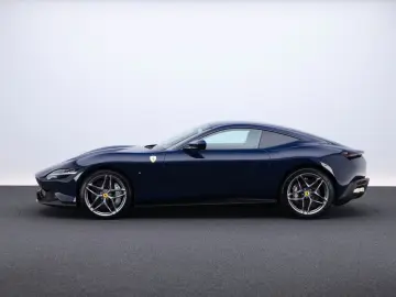 FERRARI Roma