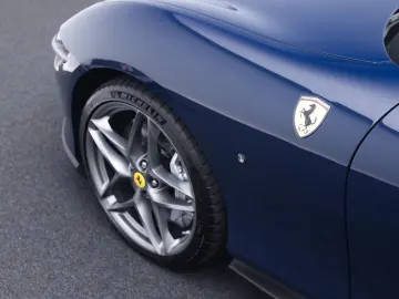 FERRARI Roma
