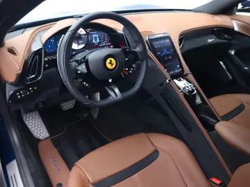 FERRARI Roma
