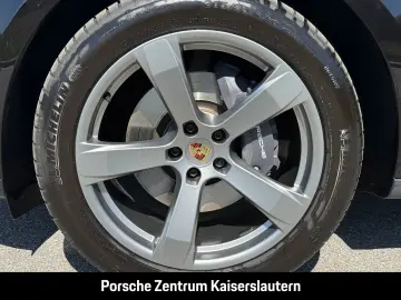 PORSCHE Macan Sportabgasanlage BOSE Luftfederung 20-Zoll