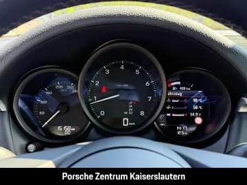 PORSCHE Macan Sportabgasanlage BOSE Luftfederung 20-Zoll