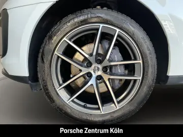 PORSCHE Macan Luftfederung PASM 20-Zoll Rückfahrkamera