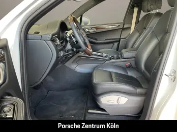 PORSCHE Macan Luftfederung PASM 20-Zoll Rückfahrkamera