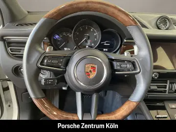 PORSCHE Macan Luftfederung PASM 20-Zoll Rückfahrkamera