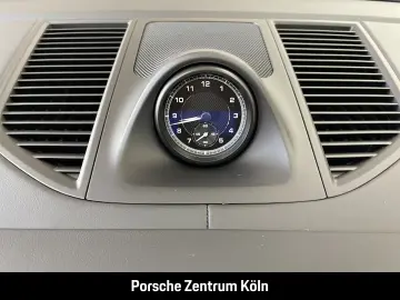 PORSCHE Macan Luftfederung PASM 20-Zoll Rückfahrkamera