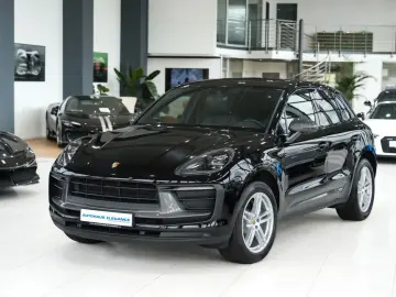PORSCHE Macan T SPORT-CHRONO PANO BOSE PDLS  KAM 1.HAND
