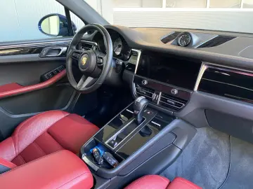 PORSCHE Macan S Carplay  Panorma