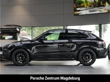 PORSCHE Macan T BOSE SPORTDESIGN SURROUND VIEW