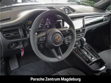 PORSCHE Macan T BOSE SPORTDESIGN SURROUND VIEW