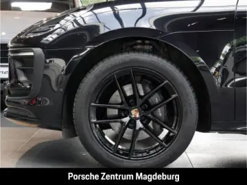 PORSCHE Macan T BOSE SPORTDESIGN SURROUND VIEW