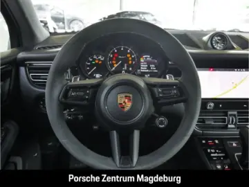 PORSCHE Macan T BOSE SPORTDESIGN SURROUND VIEW