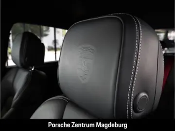 PORSCHE Macan T BOSE SPORTDESIGN SURROUND VIEW
