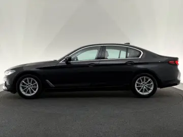 BMW 530d Lim. Mild-Hybrid LASER HUD-HiFi-R.KAM-MEMO