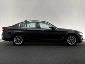 BMW 530d Lim. Mild-Hybrid LASER HUD-HiFi-R.KAM-MEMO