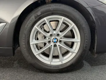 BMW 530d Lim. Mild-Hybrid LASER HUD-HiFi-R.KAM-MEMO